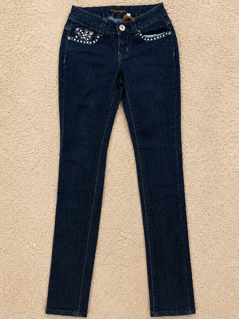 Pasion Y2K Dark Wash Skinny Jeans Rhinestone Pocket Detail Size 1 NWOT
